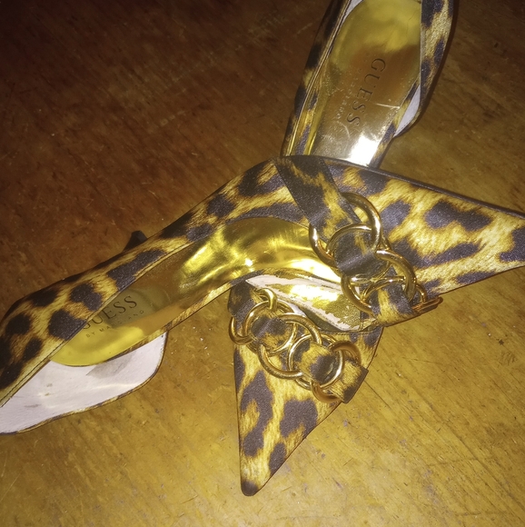 Guess Leopard Dressy Lady Shoes - Picture 2 of 5